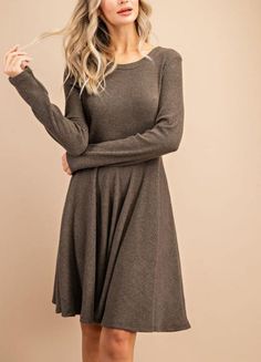 Dresses Winter, Long Sleeve Knit Dress, Fall Fashion Trends, Outfit Goals, Long Sleeve Mini, Long Sleeve Mini Dress, Winter Dresses, Long Sleeve Knit, African Fashion