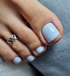 Nail Polish Feet Toenails, Baby Blue Toe Nails Ideas, Pedicure Ideas Light Blue, Pastel Blue Pedicure, Gel Pedicure Ideas Toenails Colour, Baby Blue Toe Nails Design, Spring Toenails 2024, Baby Blue Toes Nails