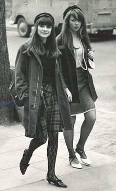 1966 Yorkville T. 70s Mode, Fashion 60s, Historical Pics, 60’s Fashion, Swinging 60s, 60s 70s Fashion, Mod Girl, Fashion 1960s, Fashion 90s