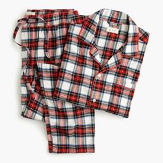 Please note that offers are not accepted. MSRP $98 Style k1312 Size Medium Color: White Out Plaid Red Navy   No longer made, extremely rare, and impossible to find, this pajama set is NEW and UNWORN. Its original item URL is jcrew.com/p/K1312 Your go-to pajamas for hanging out, walking the dog or watching the game. Or, you know, sleeping. 100% cotton flannel.  Long sleeves.  Fly front.  Elastic waistband with drawstring.  Off-seam pockets, back patch pocket.  Machine wash.  Select stores. **NO item in this store has a marked/blackened label.** J.Crew marks/blackens labels to indicate clearance or sample-sale items whose condition is likely not first quality. This means they often have defects or flaws that prevented J.Crew from selling them with regular stock, or in some cases were pre-pro Walking The Dog, Stewart Tartan, Flannel Pajama Sets, Plaid Pajamas, Velvet Leggings, Gingham Shirt, Holiday Pajamas, Flannel Pajamas, Classic Blazer