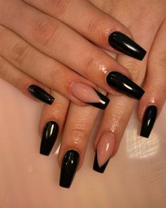 Business Nail Ideas, Nail Inspo Coffin Medium, Black Coffin Nail Ideas, Nails 23, Adorable Nails, Prom 23, Black Gel Nails, Short French