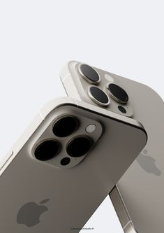 two iphones are shown side by side with the same camera lens on each one