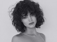 Cecilia Gomez, Dry Curly Hair, Short Curly Haircuts, Happy Birthday To Me, Fresh Hair, Curly Hair With Bangs, Short Hair With Bangs, Curly Hair Cuts, Hair Photo