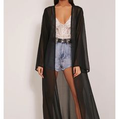 Trendy Boohoo Black Sheer Open Kimono With Off White Tassels On Hands And Bottom Of Kimono. Cute With Jeans Or To The Beach! New With Tags. Length 52 Inches Black Kimono Outfit, Long Sheer Cardigan, Rtw Dress, Chiffon Outfit, Look Kimono, Forest Dress, Kimono Outfits, Temple Dress, Sheer Robe