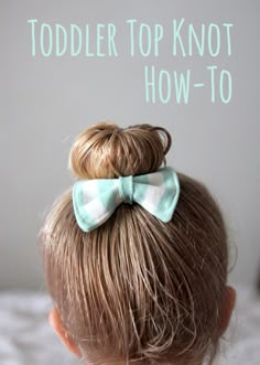 awwww...todder top knot hair how to would also work grate on short hair Top Knot Hair, Haircut Names For Men, Blonde Balayage Highlights, Knot Hair, Toddler Top, Top Knot Hairstyles, Haircut Types, Haircut Designs