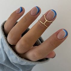 The classic French manicure is getting a modern upgrade this spring with denim-inspired blues. Say hello to what we’re calling French Denim nails—a stylish and unique twist on the timeless French tip, featuring various shades of blue instead of the traditional white. Whether you're into soft pastels or deep indigo tones, this trend is a must-try for nail lovers looking for something fresh yet wearable. Space Nails, Vacation Nails, Short Nail, Short Nail Designs, Nails And Makeup, Dream Nails, Minimalist Nails, French Manicure