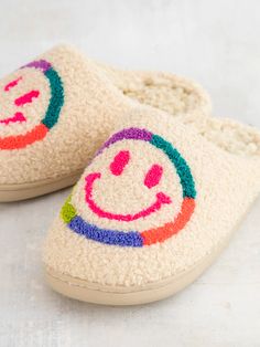 Icon Sherpa Slippers - Neon Smiley Face-view 1 Cute Warm Slippers, Cute Vacation Slippers, Preppy Shoes Slippers, Women’s Slippers, Cute House Shoes, Neon Smiley Face, Slippers Cheap, Sherpa Slippers, Boho Socks