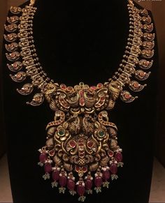 Kasula Peru, New Gold Jewellery Designs, Gold Jewellry, Diamond Wedding Jewelry, Gold Necklace Indian Bridal Jewelry, Gold Bridal Jewellery Sets, Small Necklace, Necklace Indian