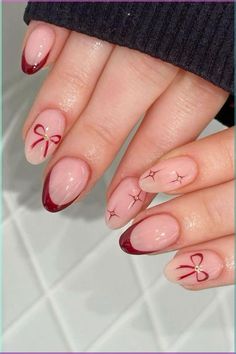 Cute Quick Nail Designs, Gel Nails Birthday Ideas, Nail Ideas November 2024, Nail Inspo Winter 2024, Nail Art Designs Winter 2024, Nail Art With Bow, Winter Birthday Nail Ideas, Nails For Winter 2024, Nail Ideas Winter 2024