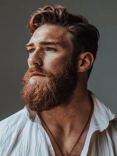 The Medium Beard: A Showcase of 46 Dynamic Styles for Every Man Swept Back Hair, Beard Styles Short, Beard Wax, Guys Eyebrows, Beard Style, Short Beard, Ginger Men