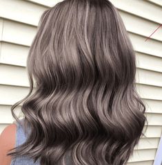 gray blending on dark hair Dark Ash Blonde Hair, Dark Ash Blonde, Ash Blonde Hair Colour, Ash Hair, Ash Brown Hair, Hair Color Brown