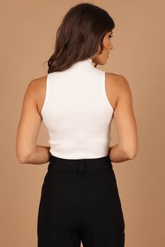 DETAILS

cropped length
high ribbed neckline
stretch ribbed fabric
unlined









SIZING

model is 5' 8" and wears a size XS/S
model stats: bust - 31.5", waist - 25", hips - 32.5"













GARMENT CARE

material - cotton/polyester
cold hand wash separately Chic High Neck Ribbed Tops, Chic Stretch Crop Top With Ribbed Neckline, Versatile Stretch High Neck Crop Top, Chic High Stretch Ribbed Crop Top, Versatile High Stretch Ribbed Crop Top, Chic Stretch Ribbed Crop Top, Spring Chic Turtleneck Crop Top, Elegant Ribbed Cropped Crop Top, Elegant Ribbed Cropped Top