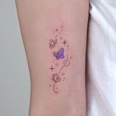 Kpop Tattoos, Tato Henna, Small Pretty Tattoos, Petite Tattoos, Inspiration Tattoos, Tattoo Ideas For Women, Cute Tattoos For Women