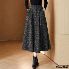 Olivia Mark - High-Waisted Striped Flared Skirt with Umbrella Design in Thick Fabric - A Sophisticated Midi Skirt Stylish Umbrella, Conservative Fashion, Umbrella Skirt, Striped Maxi Skirts, Umbrella Designs, Striped Midi Skirt, Midi Flare Skirt, Knit Midi Skirt, Half Skirt