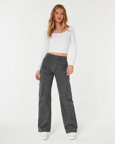 fashion inspo, outfit ideas, cargo pants, hollister cargo pants, fall outfits, festival outfits, fall 2023 fashion trends, college outfits, fall outfits women, fall 2023 outfits, 70s fashion, back to school, back to college, college outfit inspo Hollister Cargo Pants, College Fall Outfits, Gray Cargo Pants, Hollister Clothes, High Waisted Cargo Pants, Cargo Pants Color, 1970's Fashion, Grey Cargo Pants, Baggy Cargo Pants