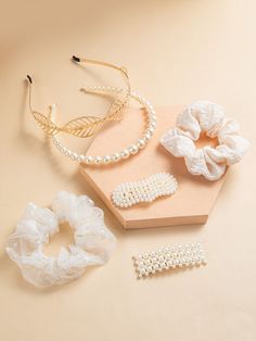 6pcs Faux Pearl Decor Hair Accessory | EMERY ROSE Ikenaga Yasunari, Casual Pearls, Popular Accessories, Trendy Hair Accessories, Boho Bandeau, Headband Jewelry, Hair Accessories Pearl, Hair Accessories Set, Pearl Decor