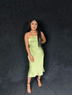 Our Avocado dress is perfect for brunch with your besties or to wear to a fancy dinner. It's a perfectly balanced dress; it's not too long or too short, it's not too basic or too extra ( if that's even a thing). If you're going for a more casual vibe, you can style this midi dress with a pair of white kitten heels and accessorize with silver jewelry. If you prefer a more glammed up look, you can go for a black pair of high heels and accessorize with gold jewelry; if you want to go the extra step Green Knee-length Dress For Brunch, Green Knee-length Midi Dress For Evening, Chic Cocktail Midi Dress In Solid Color, Green Fitted Midi Evening Dress, Dressy Green Midi Dress For Cocktail, Solid Color Spring Dresses For Night Out, Spring Solid Color Dresses For Night Out, Light Green Fitted Dress For Brunch, Trendy Green Mini Dress For Evening