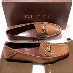 Authentic Gucci Leather Driving Shoes Loafers With Bamboo Horsebit Size 39 Tan These Beautiful Driving Moccasins Loafers Shoes Are The Epitome Of Fine Gucci Craftsmanship - 100% Leather Upper/Lining/Insole; Leather/Rubber Sole - Beautiful Exposed Stitching - Bamboo And Gold Tone Horsebit - Wear These As Slip-On Or Like A Mule With The Heel Flattened - Comes In Original Gucci Shoebox With Two (2) Thick Original Shoebags/Dustbags And A New Pair Of Cole Haan Cedar Shoe Trees To Keep Their Shape, Al Gucci Loafers, Driving Moccasins, Driving Loafers, Loafers Shoes, Shoe Tree, Gucci Leather, Driving Shoes, Shoes Loafers, Gucci Shoes