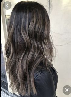 Underlights Hair, Mushroom Hair, Black Hair Balayage, Brunette Balayage Hair, Penteado Cabelo Curto, Hair Color Balayage, Hair Inspiration Color