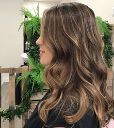 Sunkissed Balayage, Baylage Hair, Brown Hair Inspo, Brunette Hair With Highlights, Brown Hair With Blonde Highlights, Brunette Balayage Hair, Brown Hair Balayage, Balayage Brunette, Brown Blonde Hair