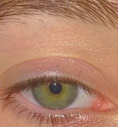 Olive Green Eyes, Hazel Green, Disney Presents, Ocean Eyes, Edgy Nails, Natural Eyes, Aesthetic Photography Grunge