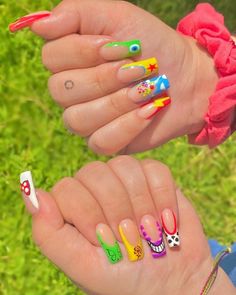 Up Disney Nails, Pixar Nail Art, Disney Nails Colorful, Disney Character Nail Designs, Ratatouille Nails, Pixar Nail Designs, Disney Pixar Nails