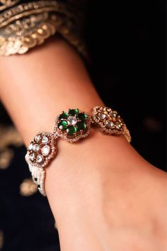 Gold-plated kundan , moissanite, polki embellished bracelet with emerald stone highlights. - Aza Fashions Polki Bracelet, Bracelets Green, Jewellery Bracelets, Choker Necklace Designs, Green Metal, Designer Outfits, Jewelry Design Earrings, Indian Designer Outfits