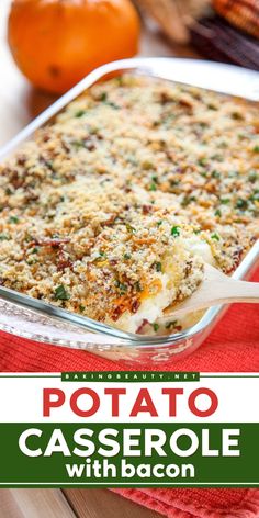 Serve this Thanksgiving side dish to impress! Topped with bacon and bread crumbs, this potato casserole is an excellent Thanksgiving dinner recipe. Help yourself to this dish filled with creamy mashed potatoes! Cheesy Mashed Potato Casserole, Bacon Potato Casserole, Casserole With Bacon, Picnic Side Dishes, Mashed Potato Casserole, Easy Vegetable Side Dishes, Best Thanksgiving Recipes, Easy Potato Recipes, Thanksgiving Dinner Recipes