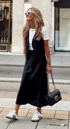 Corporate Fits, Modest Casual, Mama Style, Wardrobe Outfits, Rocker Chic, Looks Street Style