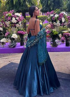 Gaji Silk Lehenga, Strappy Lehenga, Lehenga For Guest, Sangeet Outfit Guest, Payal Zinal, Wedding Guest Lehenga, Teal Blue Lehenga, Teal Lehenga, Silk Lengha