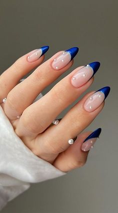 French Nail Art Blue, Trendy Dark Blue Nails, Navy Blue Gem Nails, Navy Pearl Nails, Nail Designs For Blue Dress, Blue Glitter Fade Nails, Navy Blue Nails Homecoming, Navy Blue Nails With Pearls, Navy Blue Nail Ideas Almond