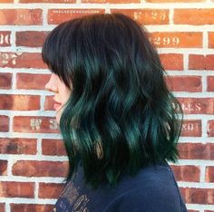 Hair Inspo Girl, Alt Hair Color, Bob Hairstyles 2018, Alt Hair, Messy Bob Hairstyles, Medium Layered, Wavy Bob, Colour Wheel