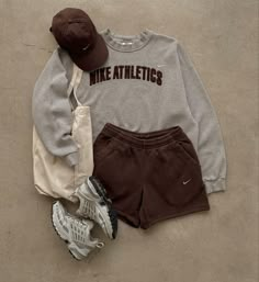 Sweat Shorts Outfit, Shorts Outfit, Nike Vintage, Cute Comfy Outfits, Vintage Champion, Vintage Carhartt, Swaggy Outfits, Streetwear Men Outfits