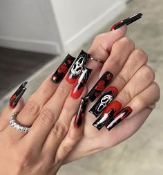 Spooky Nail Designs, Spooky Halloween Nails, Spooky Nail, Holloween Nails, Spooky Nails, Skull Nails