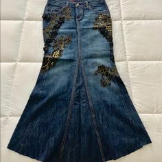 New Without Tags, Bebe Mermaid Long Denim Maxi Skirt Size 27 A Lot Of Detailing! Mermaid Denim Skirt, Jeans Maxi Skirt, Long Jean Skirts, 70s Outfits Skirt, Save The Queen Clothing, Long Denim Skirts, Cute Long Skirts, Y2k Long Skirt, Y2k Jean Skirt