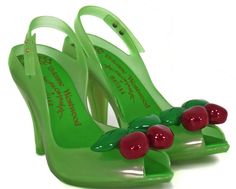 Vivienne Westwood Shoes, Dr Shoes, Vivienne Westwood Anglomania, Funky Shoes, Peep Toe Shoes, Jelly Shoes, Carrie Bradshaw, Green Shoes, Crazy Shoes