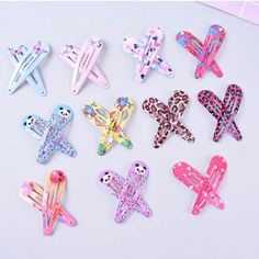 Hair Clips Aesthetic, Hair Clips 90s, Kawaii Hair Clips, Snap Hair Clips, Baby Clips, Kawaii Hairstyles, Glossy Hair, Baby Hair Accessories, Girly Accessories