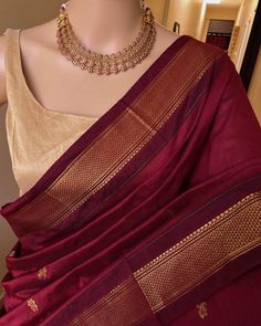 Maroon Cotton Saree, Sarees Traditional, Saree Wearing Styles, Lehenga Designs Simple, Cotton Saree Designs, Fashionable Saree Blouse Designs, Maroon Blouse, Fancy Sarees Party Wear