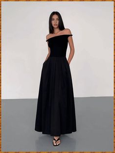 [Ad] Details Composition: 30% Cotton, 5% Elastane, 65% Polyester Design: Plain, Pleated Style: Elegant Thickness: Regular Sheer: No Material: Woven Fabric, Jersey Sleeve Length: Sleeveless Neckline: Straight Neck Occasion: Leisure, Vacation, Work Size And Fit Dresses Length: Maxi Stretch: Slight Stretch Fit Type: Regular #blackdressoutfitclassyelegant Outfit Classy, Black Dress Outfits, Dress Outfit, Style Elegant, Fitted Dress, Woven Fabric, Dress Length, Long Dress, Off Shoulder