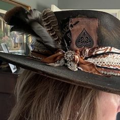 Cash Custom Burned Hat. - Etsy Fun Hats, Calamity Jane, Funky Hats, Rancher Hat, Western Accessories, Boho Hat, Hat Ideas, Cool Hats, Beautiful Hats