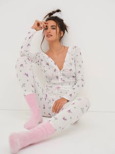 Snuggle up this cozy season in the Pointelle Sleep Set—a white pajama set crafted in a soft and stretchy fabric, rendered in a whimsical allover rose print. This 2 piece pj set includes a long sleeve pajama top with a deep V neckline and henley snap closure, plus a matching pair of sleep leggings. White Pajama Set, White Pajamas, Cozy Season, Beauty Sleep, Sleep Set, Wedding Lingerie, Sleepwear & Loungewear, Pink Design, Feminine Beauty