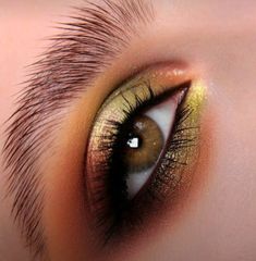 Bright Eye Makeup, Bright Eye, Colorful Eye Makeup, Amazing Pics, Shine Bright, Makeup Artist, Eye Makeup, Makeup, Color