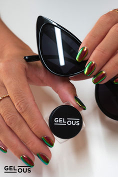 Gelous Cherry Pop Aurora Chrome Powder - photographed on model