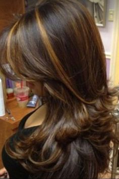 Red Hair Inspo, Brown Hair Inspo, Hair Inspiration Long, Hair Streaks, Hairstyles For Layered Hair, Caramel Highlights, Hair Done, Pretty Hair Color