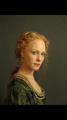 Her beautiful hair says almost as much as her  fierce eyes 1700s Hair, Roman Hair, Drama Queen, Different Hairstyles, Hair Today, Historical Fashion, Hair And Makeup, Mens Hairstyles