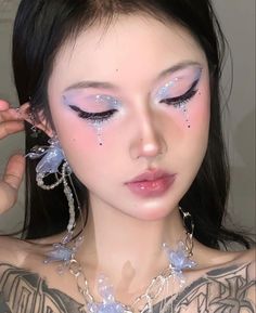 Tangled Makeup, Face Chart Makeup Ideas, Portals Makeup, Siren Girl, Ulzzang Makeup Tutorial, Kpop Makeup