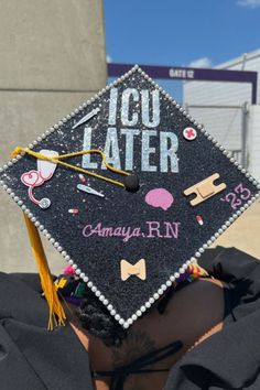 Wow these are the easiest nursing graduation cap designs I have seen so far. Definitely saving all these nursing graduation caps for later. Nurse Caps Graduation, Nursing Cap Ideas Graduation, Future Nurse Graduation Cap High School, College Graduation Cap Decoration Nursing, Nursing School Acceptance Pictures, Healthcare Graduation Cap Ideas, Nursing School Grad Cap Ideas, Funny Nurse Graduation Cap, Grad Cap Designs Nursing