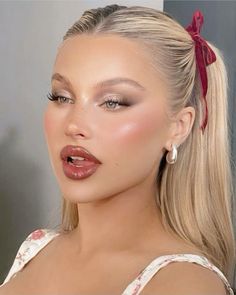 💗 Y2k Makeup Looks, Makeup Cantik, Prom Eye Makeup, Formal Makeup, Makeup Eye Looks, Glam Look, Elegant Makeup, Prom Makeup