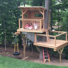 Tree House Bedroom, Tree House Plans, Tree Fort, Cool Tree Houses, Tree House Designs, Diy Tree, Backyard Play