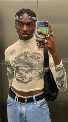 Masculine Fits, Mode Queer, Mens Crop Top, Trendy Boy Outfits, Queer Fashion, Trendy Mens Fashion, Wear Crop Top, Androgynous Fashion